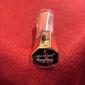 Matte Lip Gloss - Vibrant Red